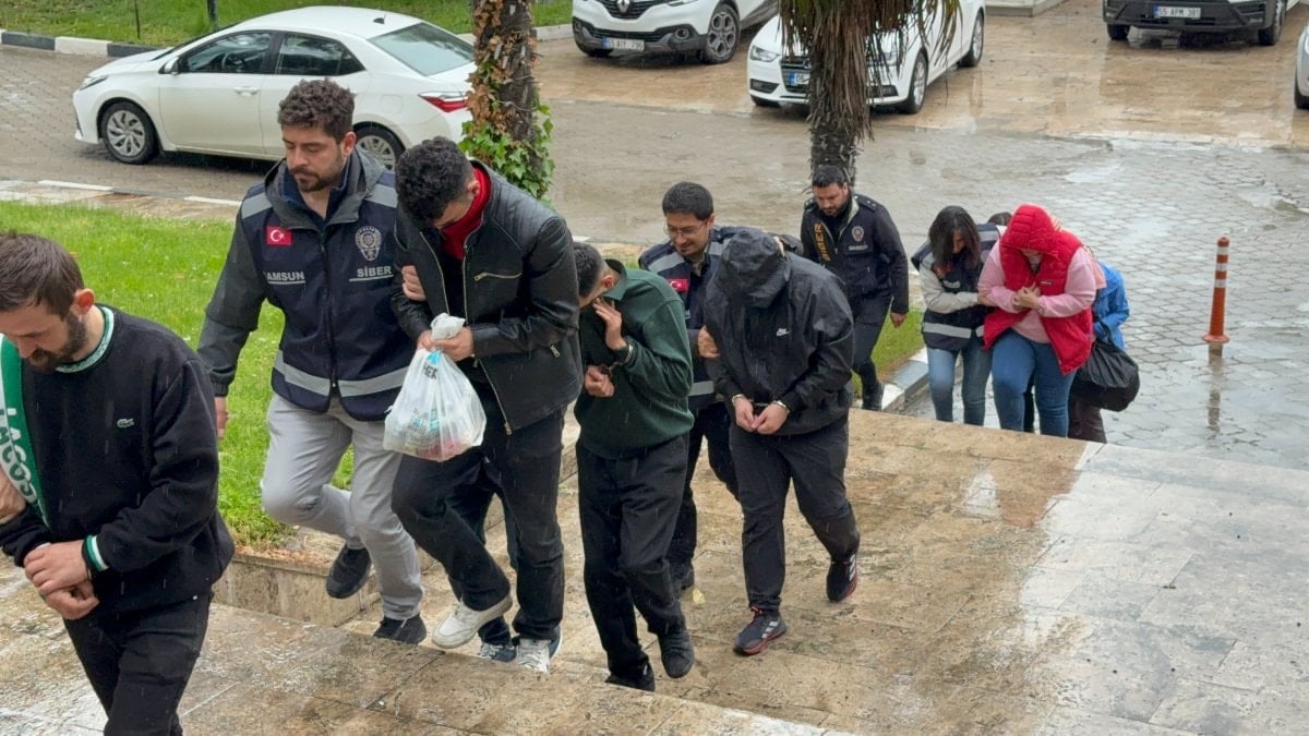 Samsun'da sahte e-Devlet siteleriyle 1,5 milyarlık vurgunda 7 şüpheli adliyeye sevk edildi