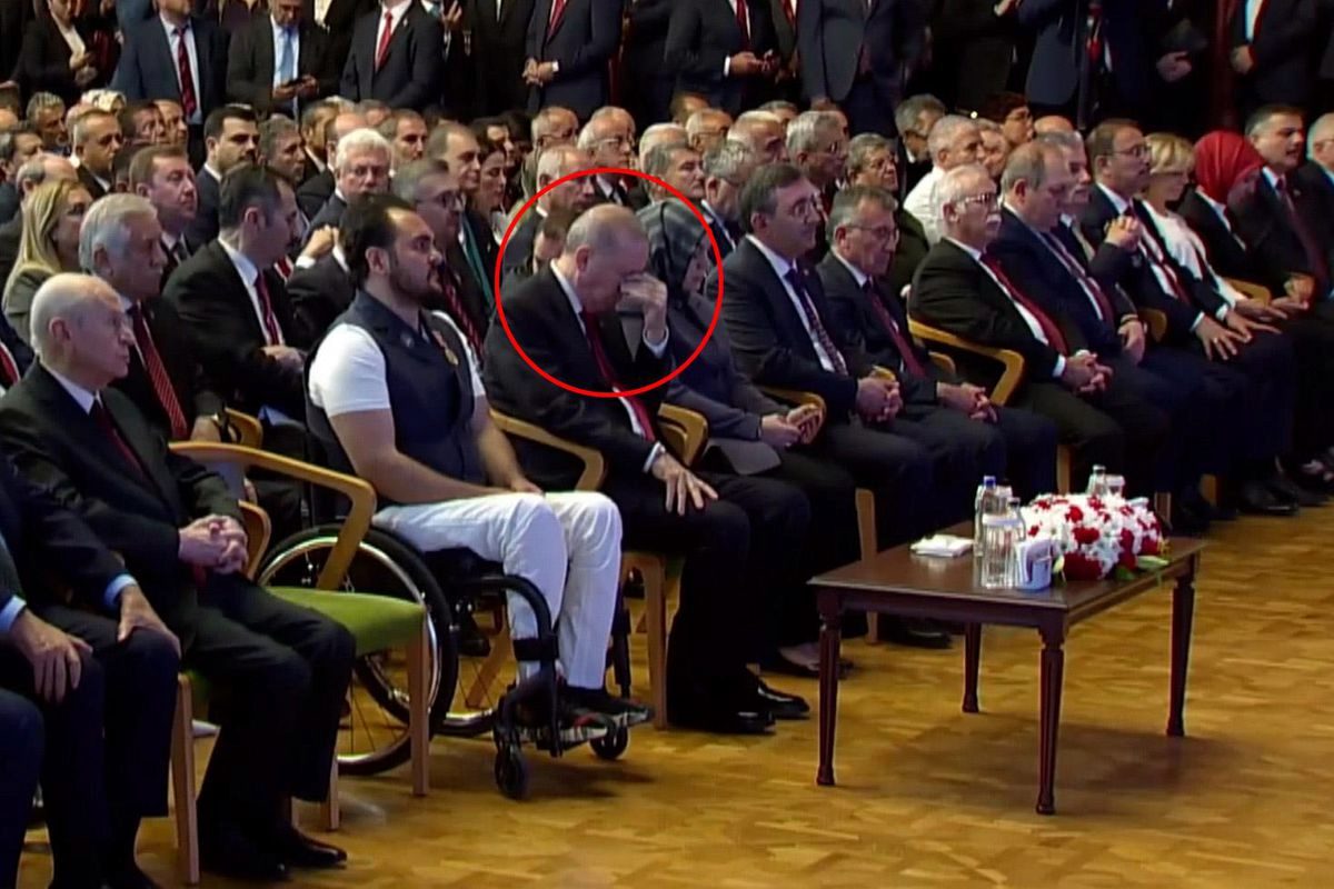 15 Temmuz Anma Töreni'ne katılan Cumhurbaşkanı Erdoğan'ın duygusal anları