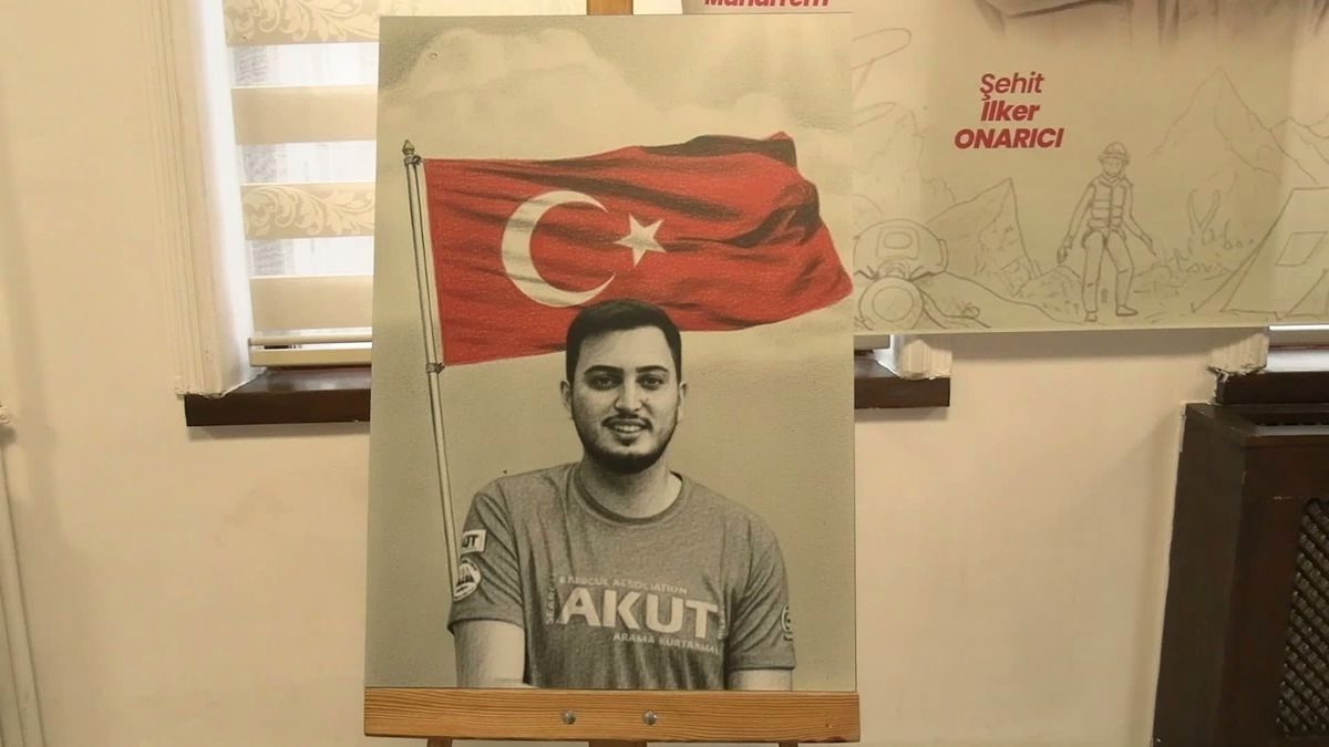 AKUT gönüllüsü şehit Bayram Eren Arslan için anma töreni düzenlendi