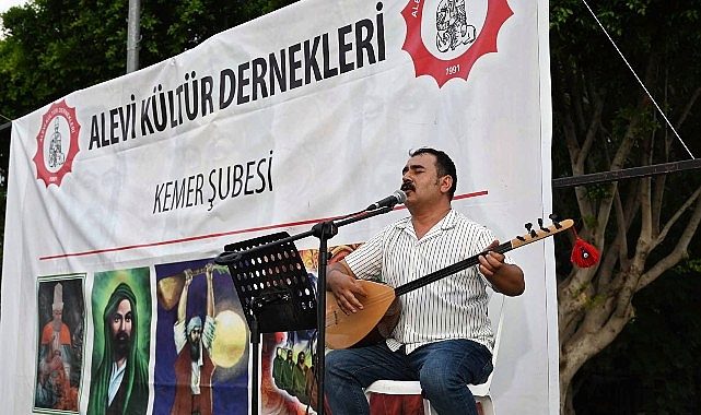 Alevi Kültür Dernekleri Kemer Şubesinden aşure lokması
