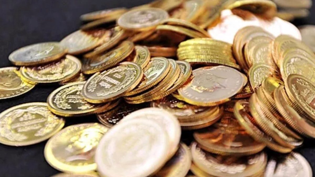 Altının ons fiyatı geriledi, dolar endeksi yatay