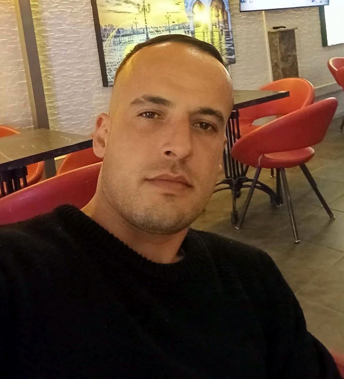 Arı sokması sonucu hayatını kaybetti