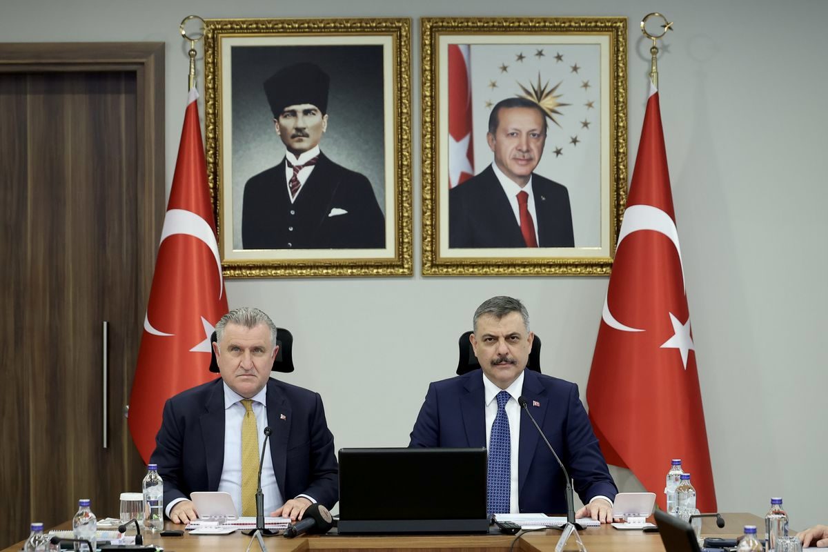 Bakanlar Çiftçi ile Bak, Spor Güvenliği Toplantısı'nı gerçekleştirdi