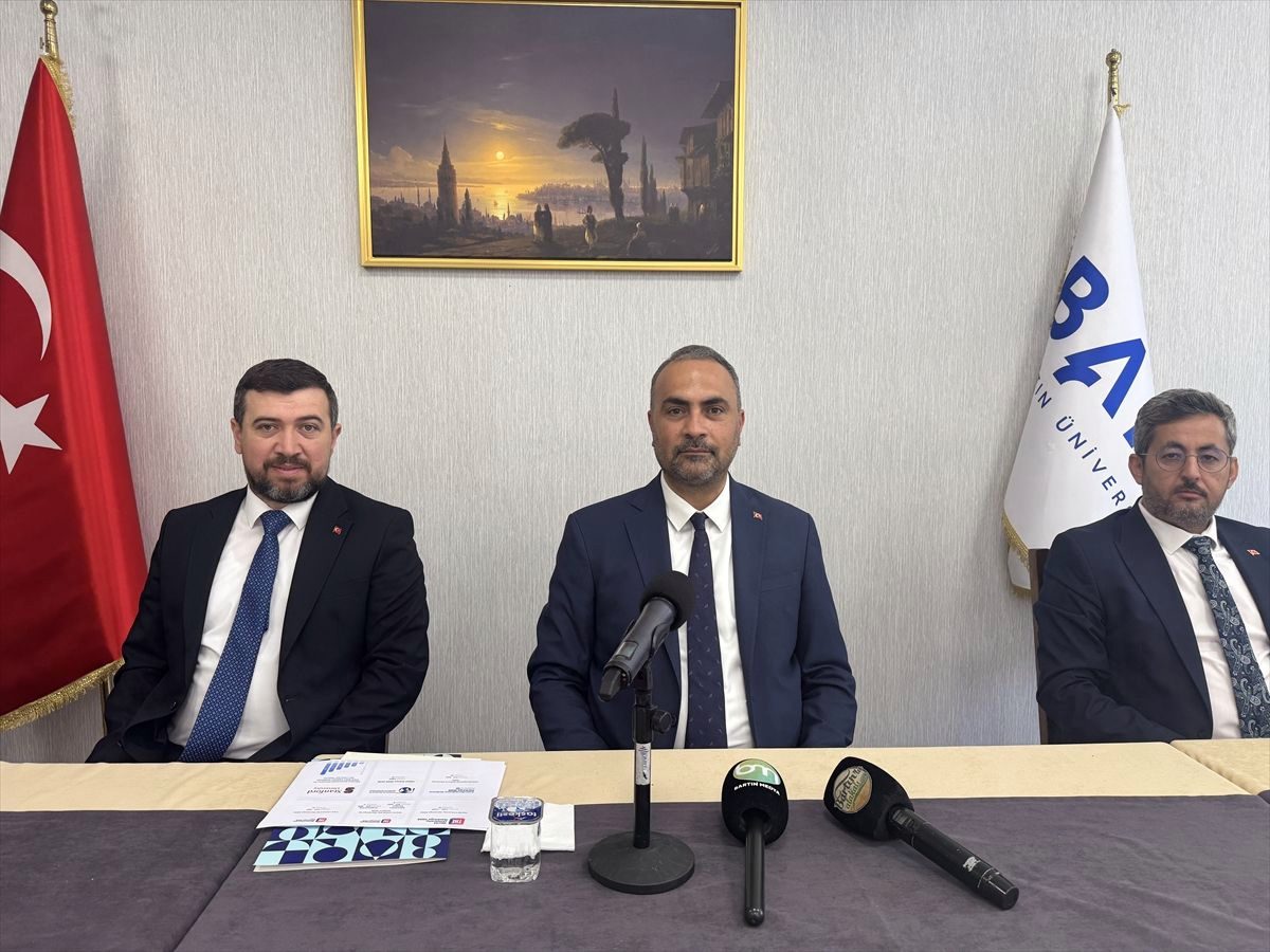 Bartın Üniversitesi Rektörü Prof. Dr. Akkaya, gazetecilerle buluştu