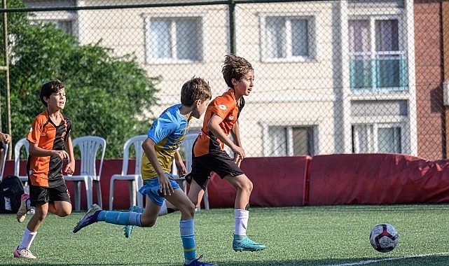 Bayraklı'da U-12 Cup Heyecanı Başladı