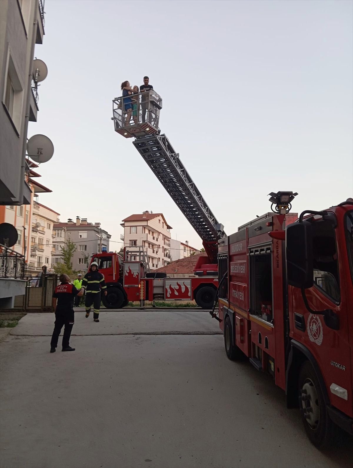 Burdur'da Apartman Yangını: 6 Kişi Kurtarıldı