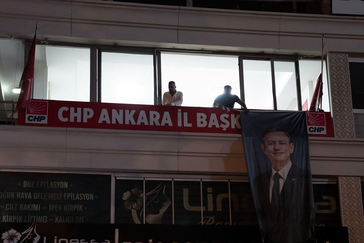CHP Ankara İl Başkanlığında gerginlik