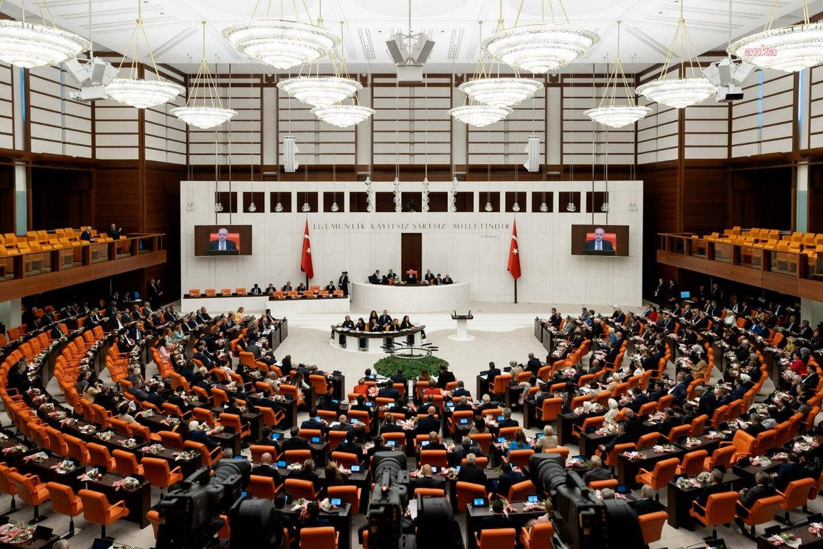 CHP'nin er statüsünde şehit ve gazi ailelerinin sorunlarına ilişkin araştırma önergesi reddedildi