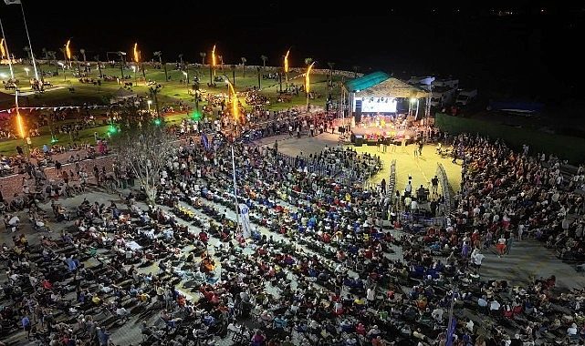 Didim Lavanta & Aromaterapi Festivali, Muhteşem Suzan Kardeş Konseriyle Başladı