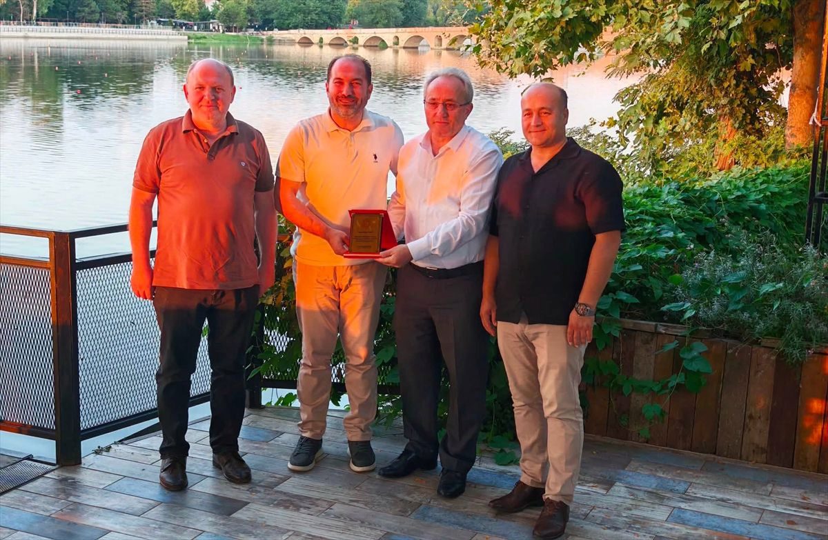 Edirne'de omurga sağlığı ve teknoloji bağımlılığı eğitimi