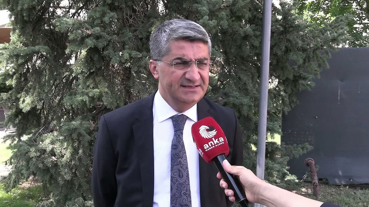 Ekmen: Çerçeve yasa taslağı cuma veya pazartesi gelir, grup koordinatörleri toplanır