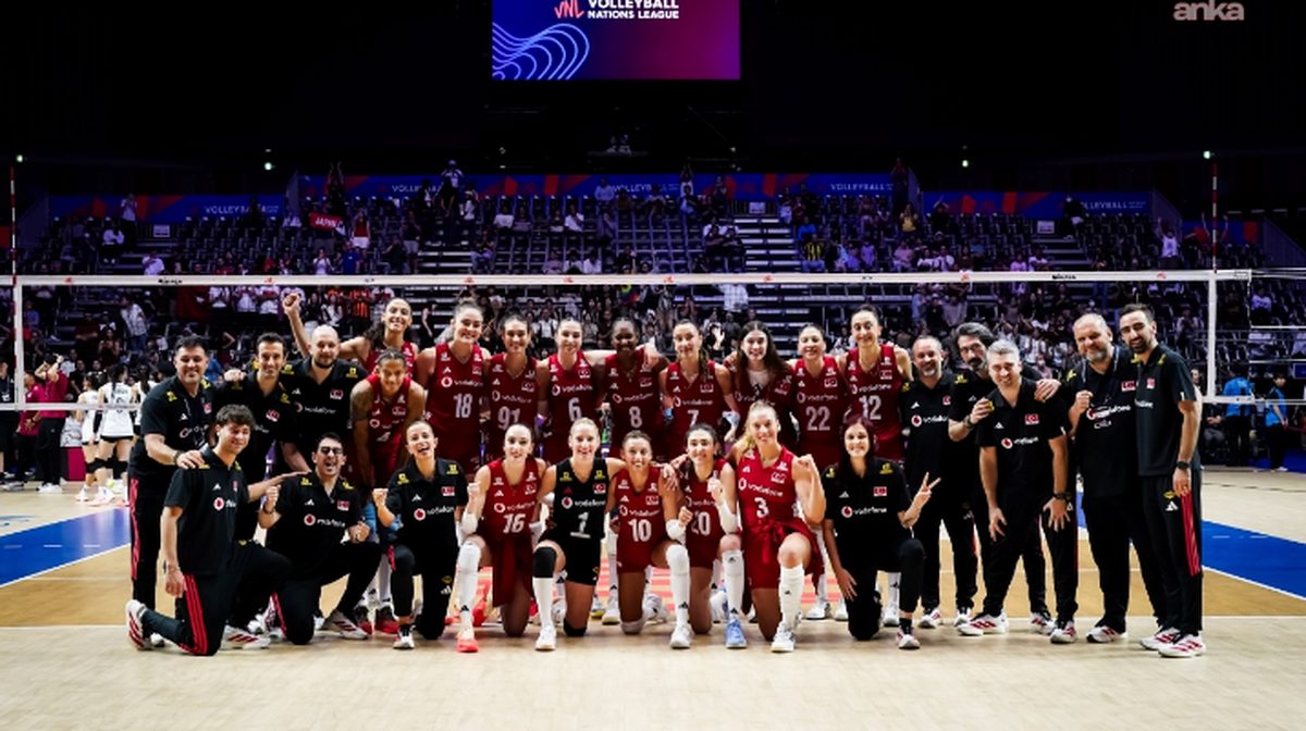 Filenin Sultanları VNL'de İkinci Kez Şampiyon