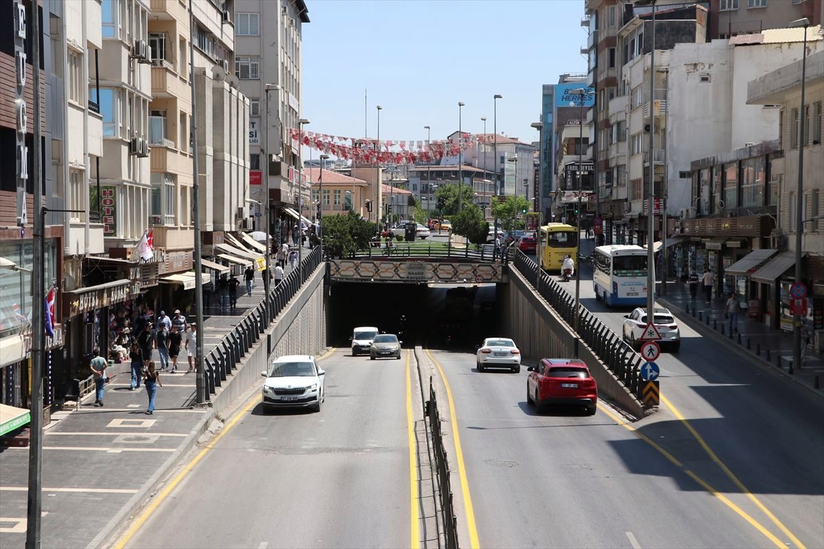 Gaziantep ve Malatya'da sıcak hava etkili oluyor