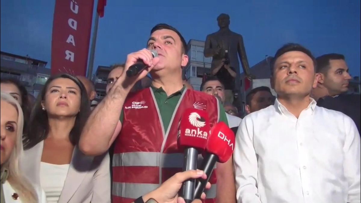 Gözaltına alınan CHP Silivri İlçe Başkanı Doruk Bulut adliyeye sevk edildi