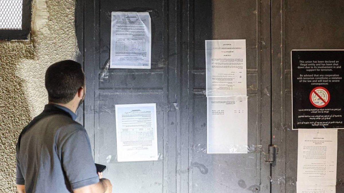 İsrail, Batı Şeria'da Kur'an yayını yapan radyoyu kapattı