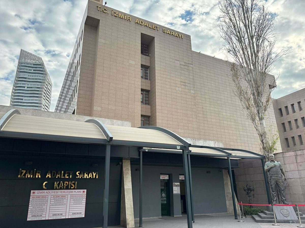 İzmir merkezli yasa dışı bahis operasyonunda 20 tutuklama