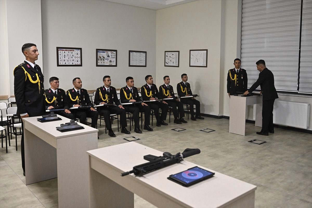Jandarma ve Sahil Güvenlik Akademisi'ne başvurular başladı