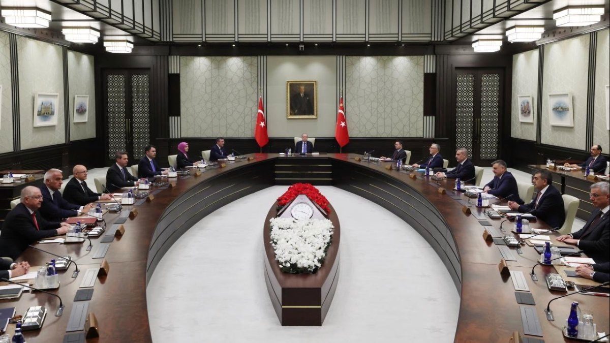 Kabine bugün toplanıyor