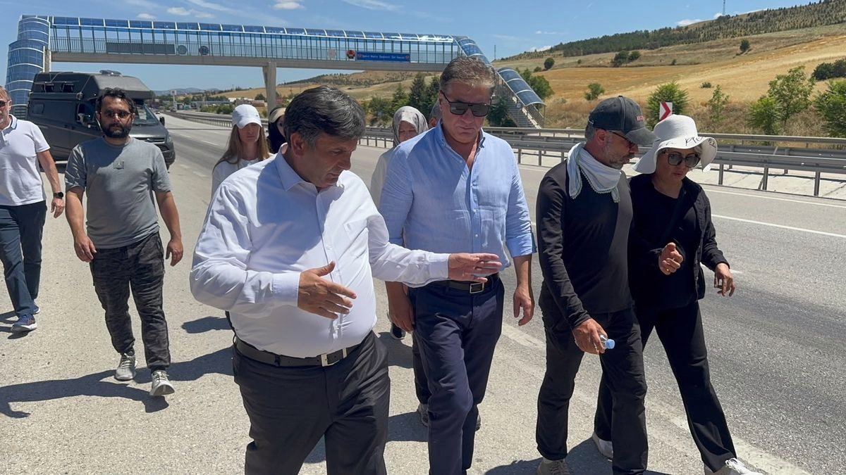 Kartalkaya'daki otel yangınında ölenlerin yakınları, Ankara'ya ulaştı