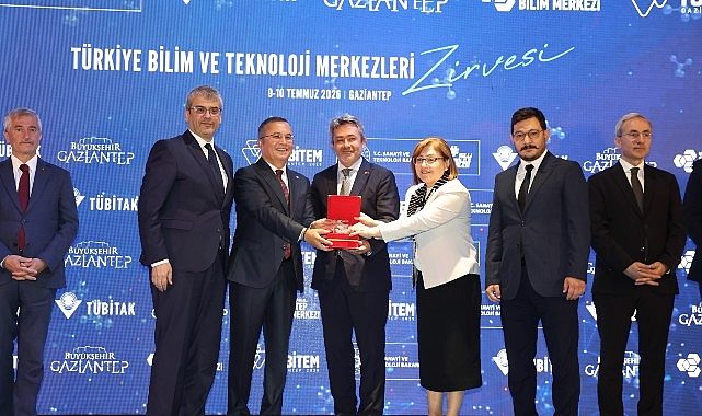 Konya Bilim Merkezi'ne "Bilim ve Toplum Çalışmalarını Dijitalde Yaygınlaştırma" Ödülü