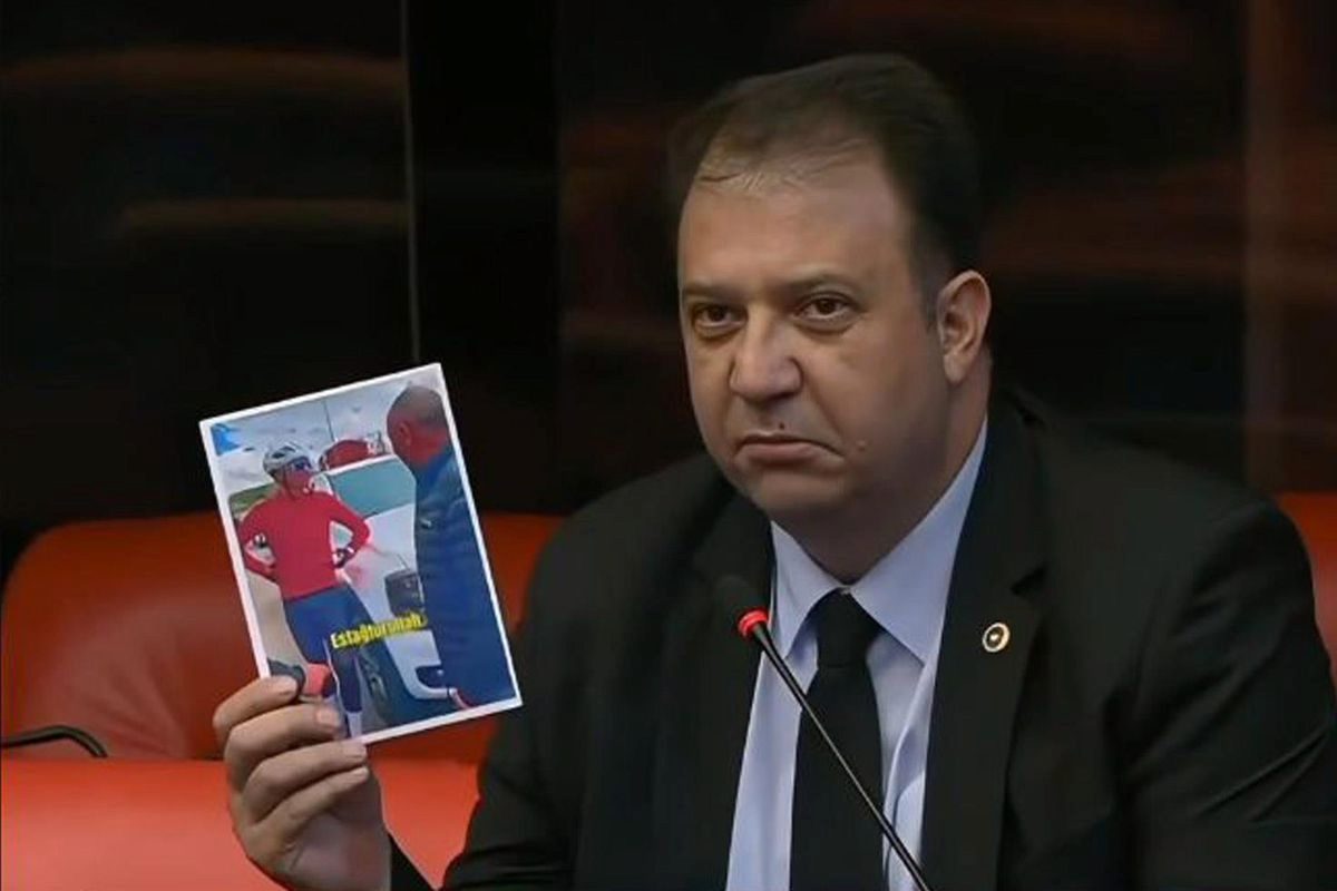 O milletvekilinin istediği oldu! Ardahan Valisi artık görevde değil