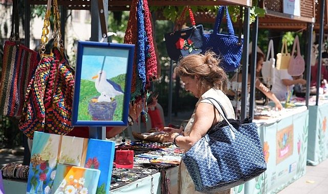 Potlaç Kadın Emeği Pazarı, Bahariye'den Yaza Merhaba Dedi