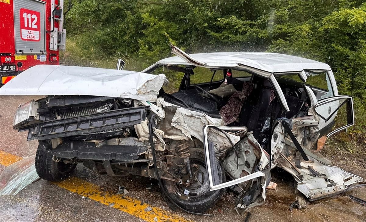 Safranbolu'da Trafik Kazasında Ölen Çift Toprağa Verildi