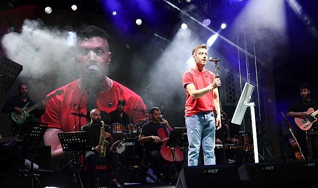 Selçuklu Belediyesi Sanat Akademisi'nden Unutulmaz 2000'ler Türkçe Pop Konseri