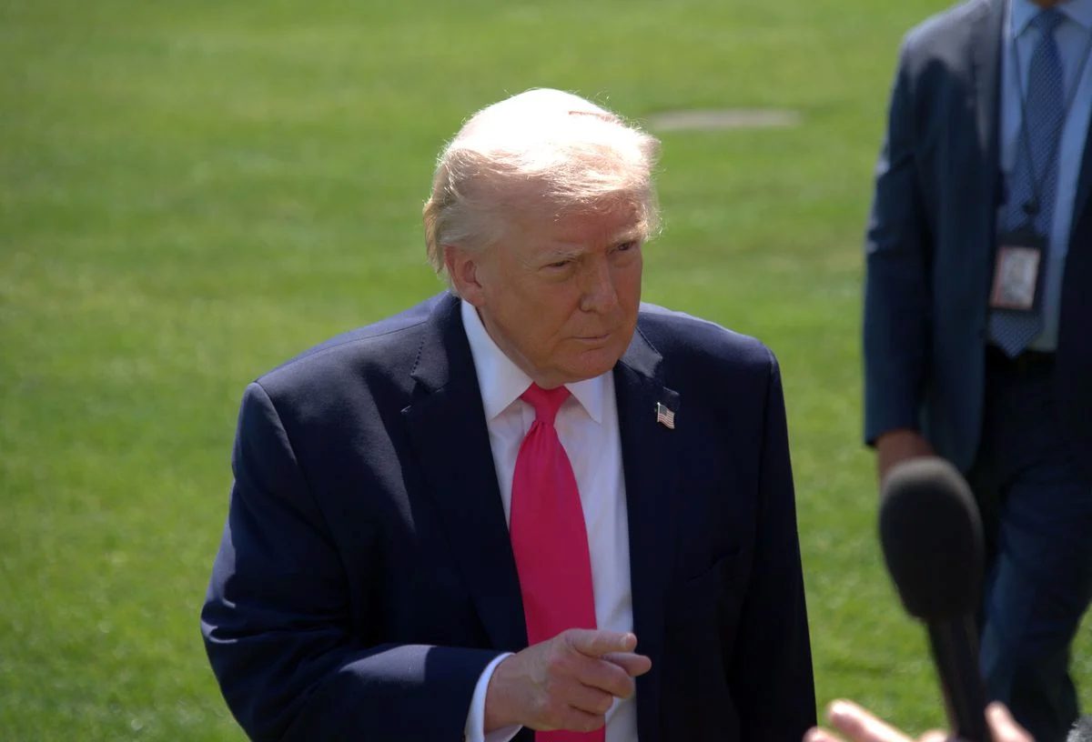 Trump: Anlaşma Olmazsa Gelecek Hafta İran'ın Enerji Santralleri ile Köprülerini Hedef Alacağız