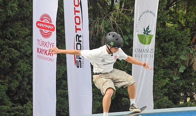 Türkiye'nin En İyi Kaykaycıları Osmangazi'de Nefes Kesti