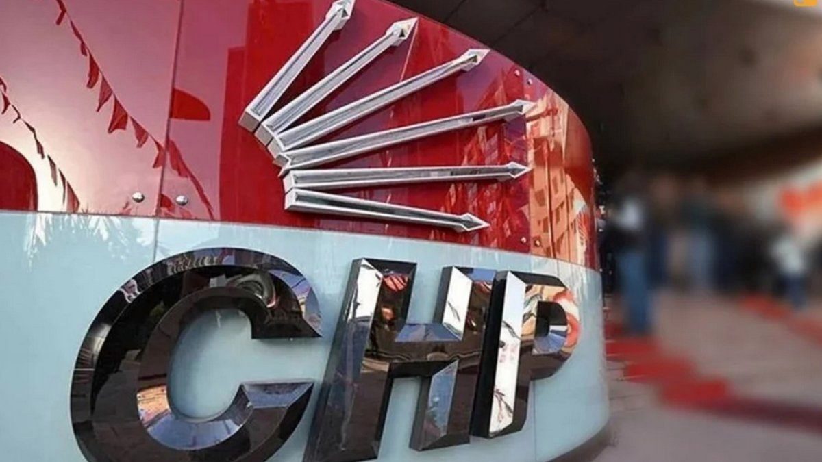Vatandaşlar CHP'nin arınmasını istiyor: Özel bizi Avrupa'ya şikayet ediyor