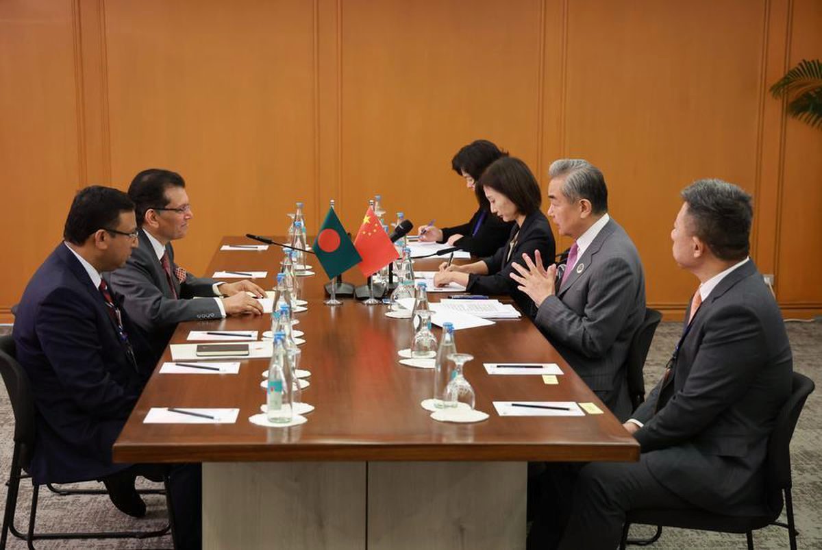 Wang Yi: BM reformu doğru yönde ilerlemeli