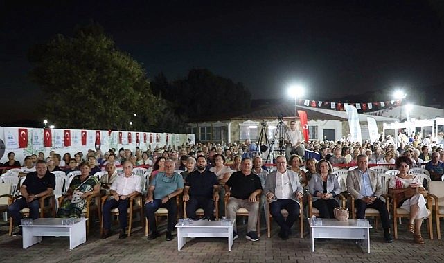 8. Edremit Kitap Fuarı'nın ikinci günü dolu dolu geçti