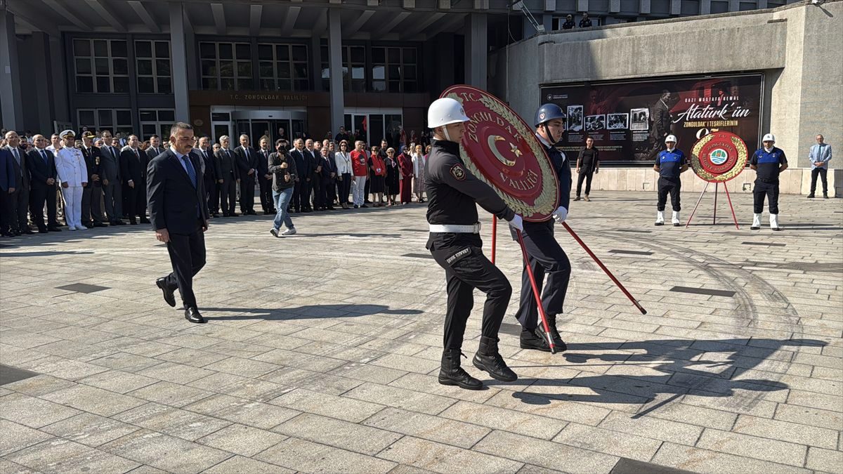 Atatürk'ün Zonguldak'a Gelişinin 95. Yılı Kutlandı