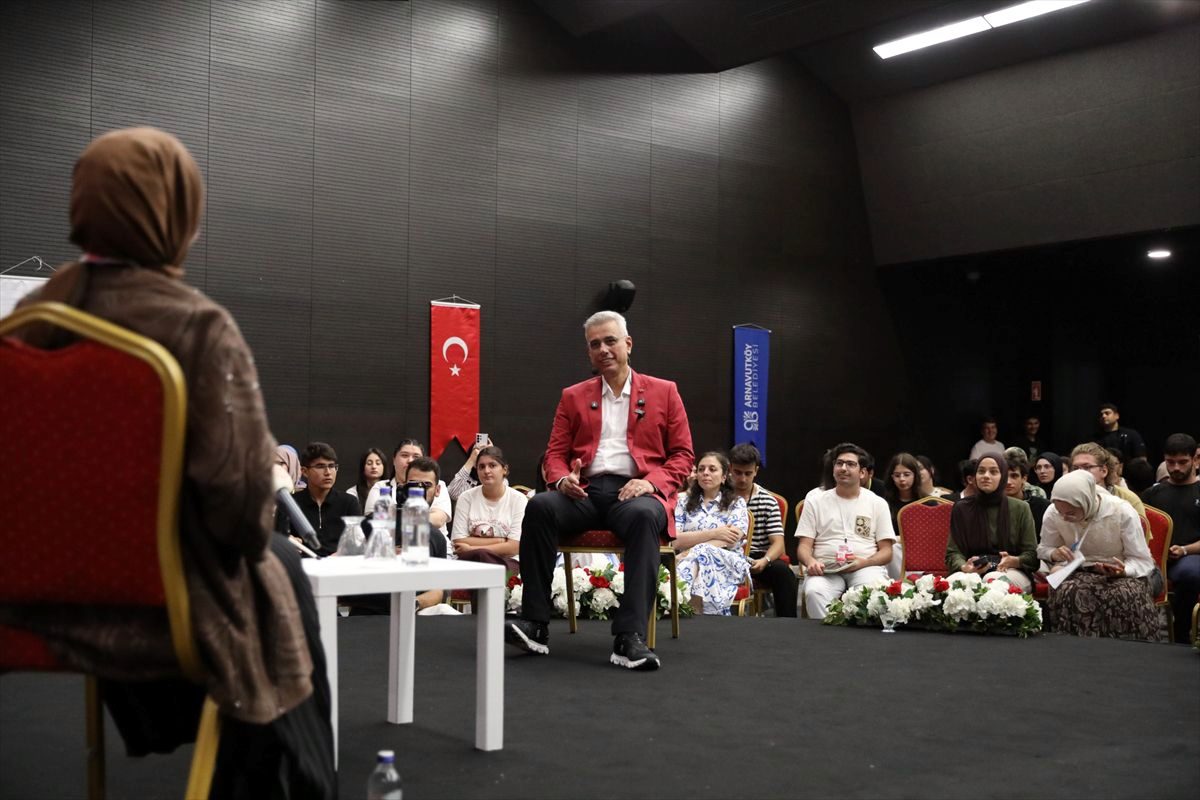 Bakan Memişoğlu: İdealizm Mutluluktur