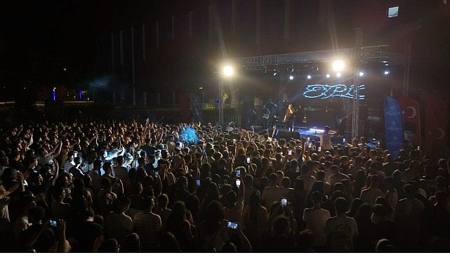Başkan Çerçioğlu'ndan Mimar Sinan Parkı'nda Müzik Dolu Yaz Akşamı
