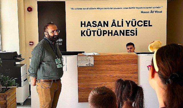 Çocuklar, Hasan Âli Yücel Kütüphanesi'nde gökyüzüne yolculuk yaptı