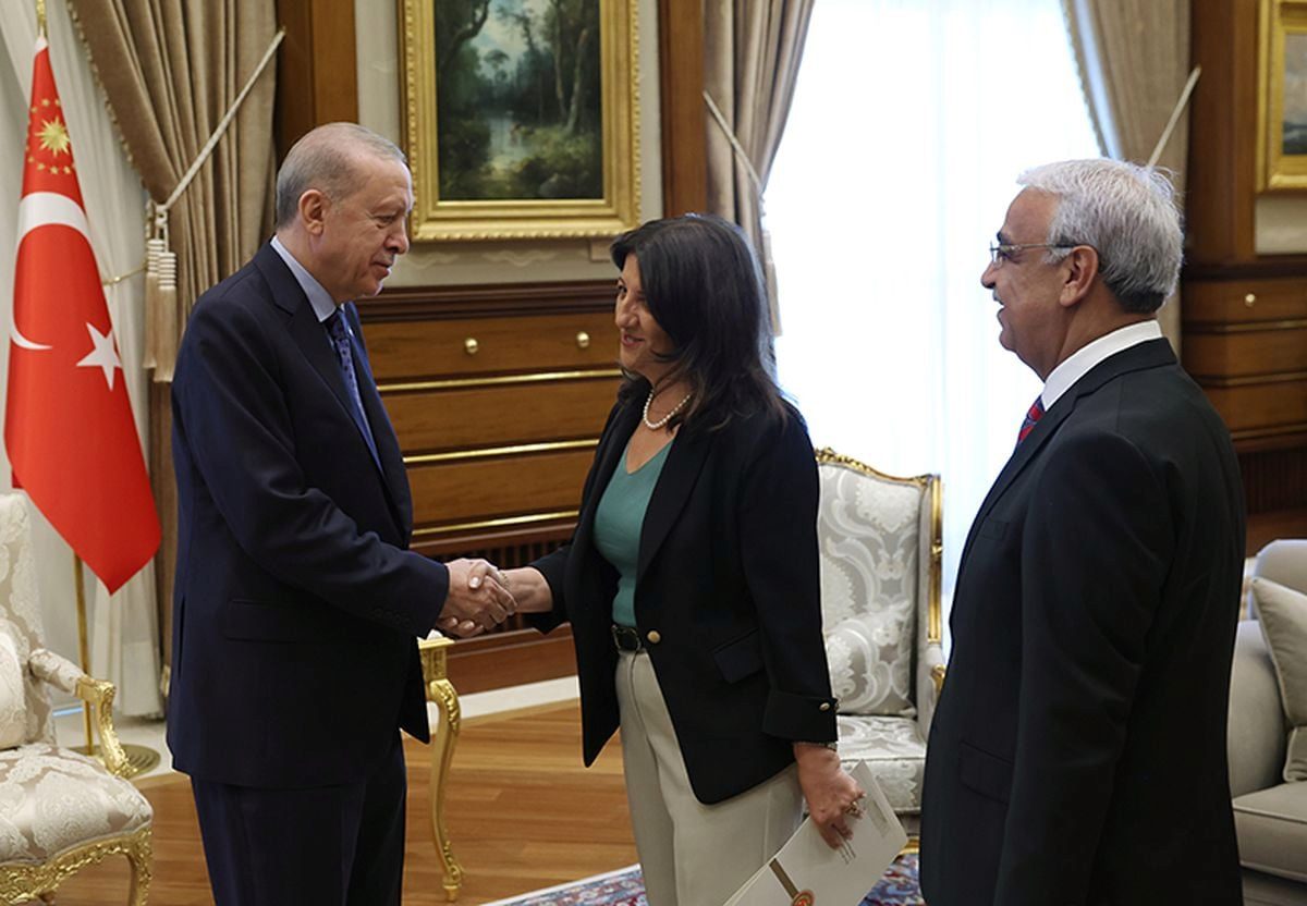 DEM Parti İmralı Heyeti, Cumhurbaşkanı Erdoğan ile Beştepe'de Görüştü