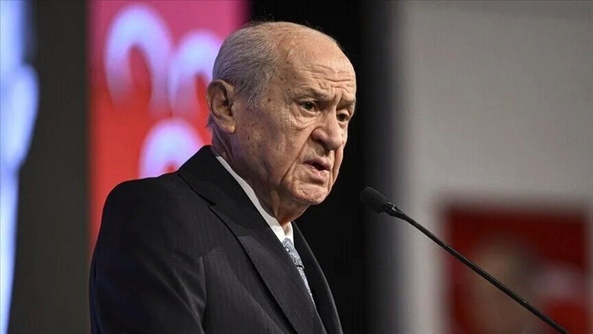 Devlet Bahçeli'den Leyla Zana'ya başsağlığı telefonu