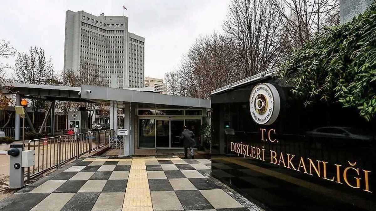 Dışişleri Bakanlığı: Gemi kazası nedeniyle derin üzüntü duyuyoruz