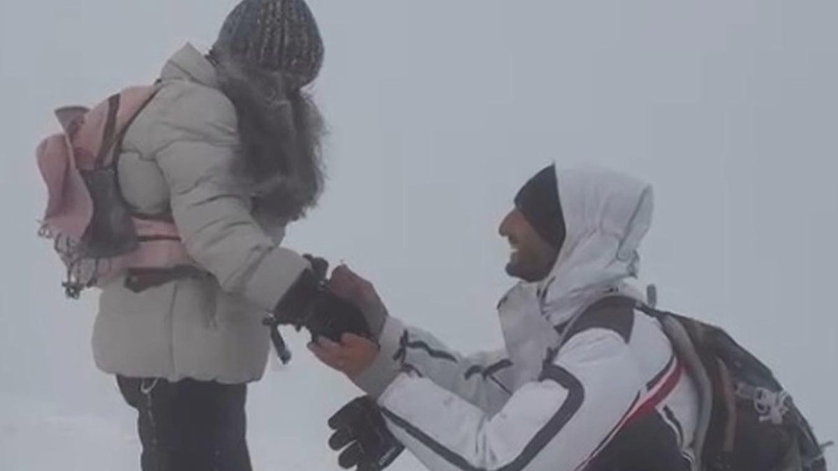 Ermenistan'dan gelen gençlerden Ağrı Dağı'nda evlilik teklifi