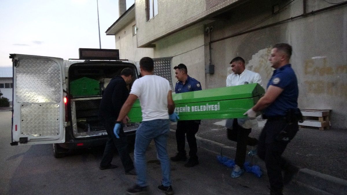 Erzurum'da bıçaklı kavgada 1 kişi öldü, 1 kişi yaralandı