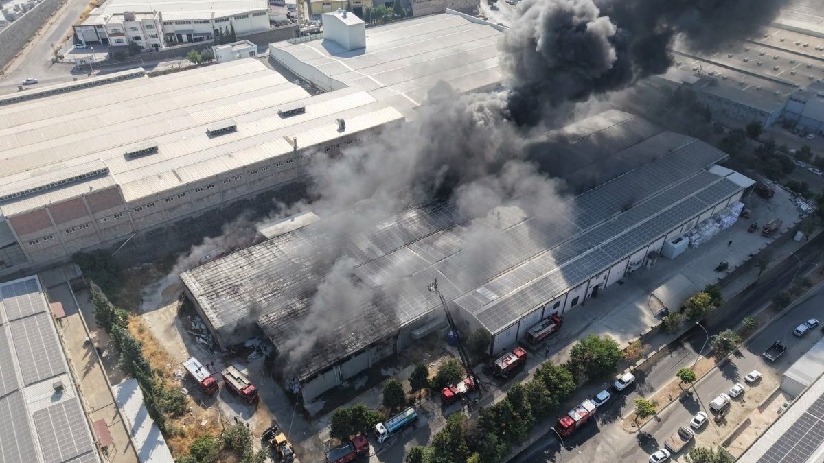 Gaziantep'te tekstil fabrikasında yangın