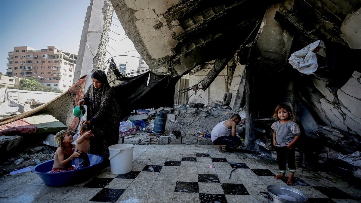 Gazze'de kavurucu yaz sıcağında yaşam: Bir yudum su dahi bulmak lüks