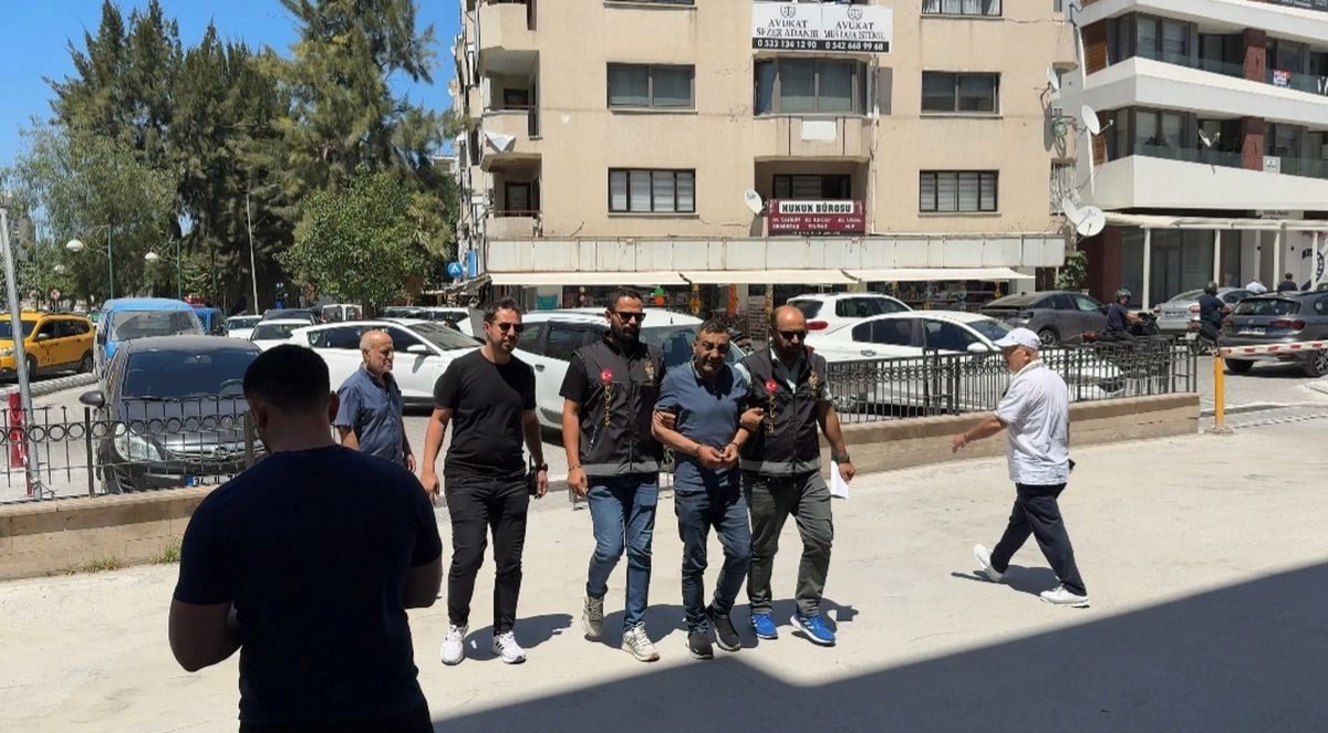 Kuşadası’nda bıçaklı kavga: 1 ölü
