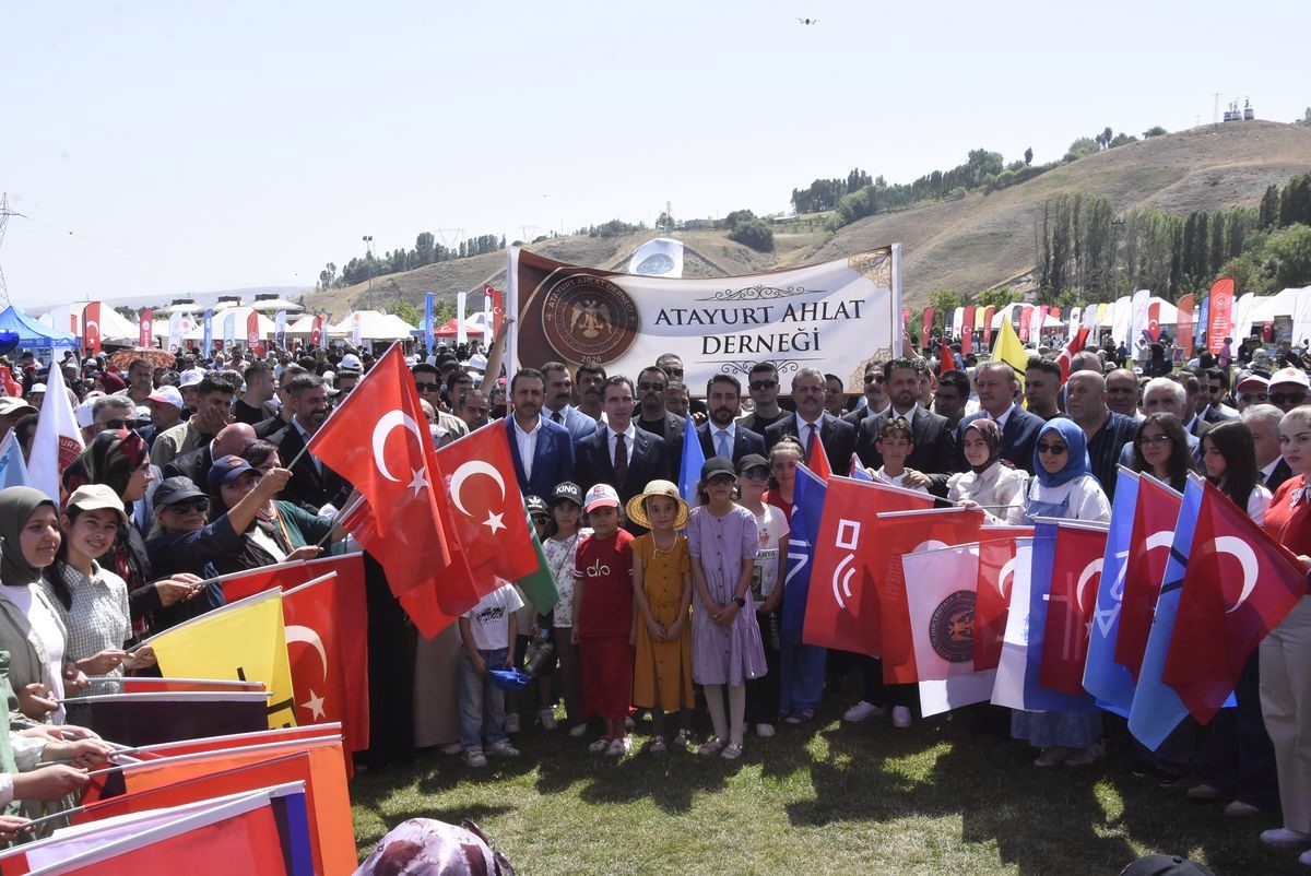 Malazgirt Zaferi'nin 955. Yılı Ahlat'ta Coşkuyla Başladı