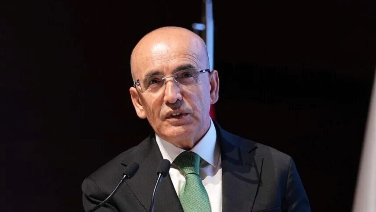 Mehmet Şimşek'ten borçlu esnafa müjde: Kredi erişimini kolaylaştıran yeni düzenleme