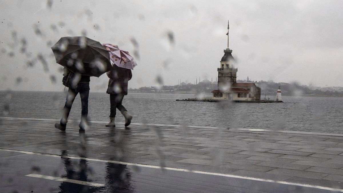 MGM'den İstanbul için sağanak yağış uyarısı