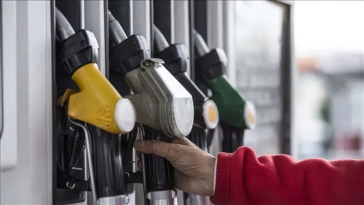 Motorine 2,92 lira zam: Pompa fiyatlarına yansıdı