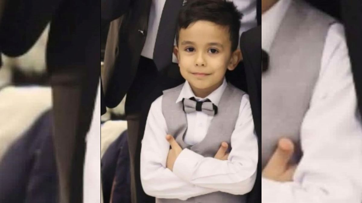 Şanlıurfa'da 8 Yaşındaki Çocuk Kale Direğinin Altında Kalarak Hayatını Kaybetti